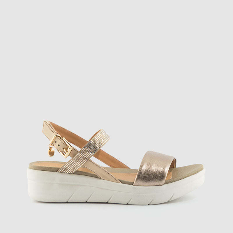 SANDALIA PIEL STRASS ORO