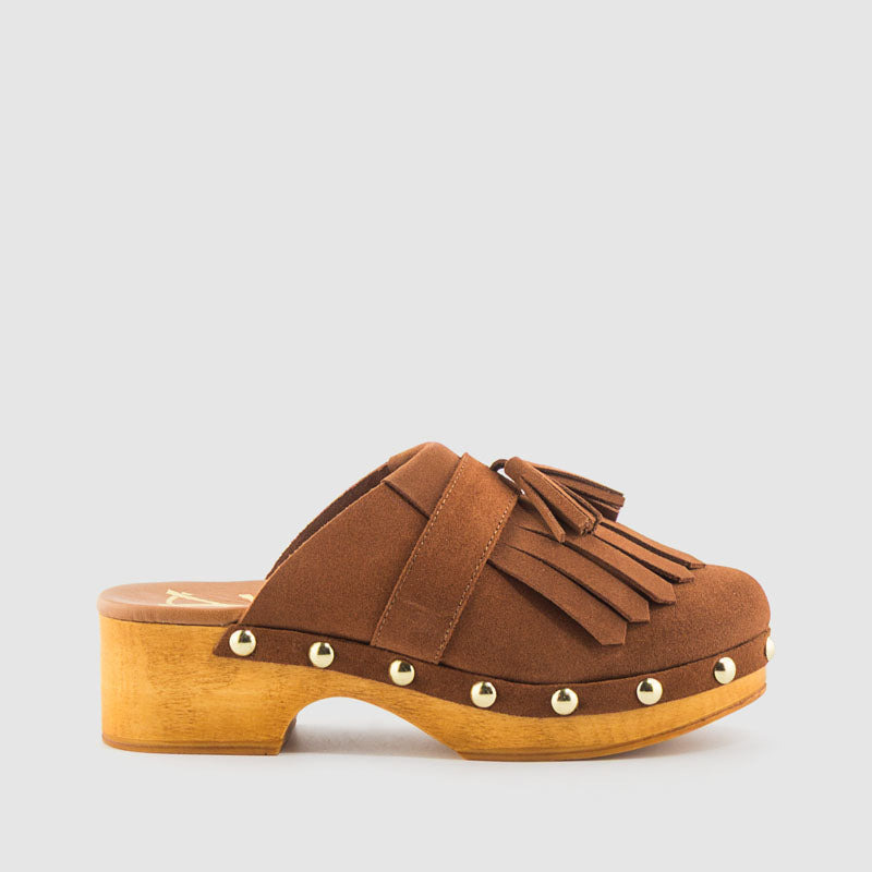 ZUECO FLECO SERRAJE CUERO