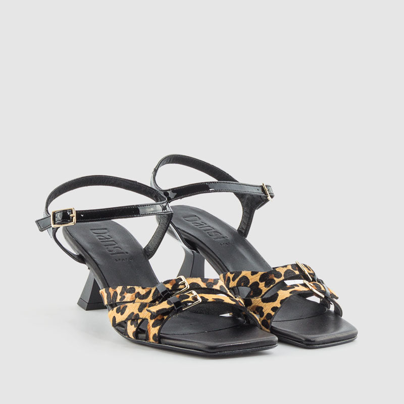 SANDALIA PIEL LEOPARDO
