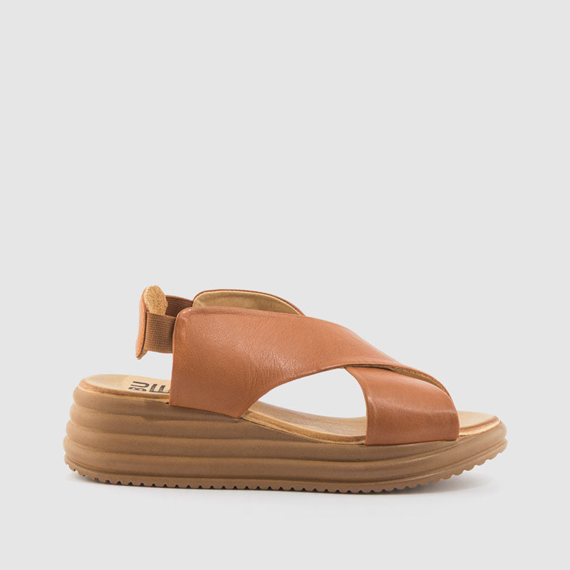 SANDALIA PLATAFORMA PIEL CUERO