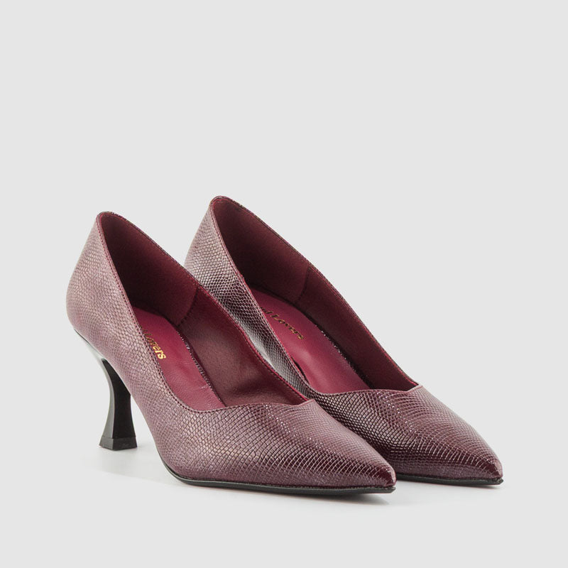 SALON NEW MARUA BURDEOS