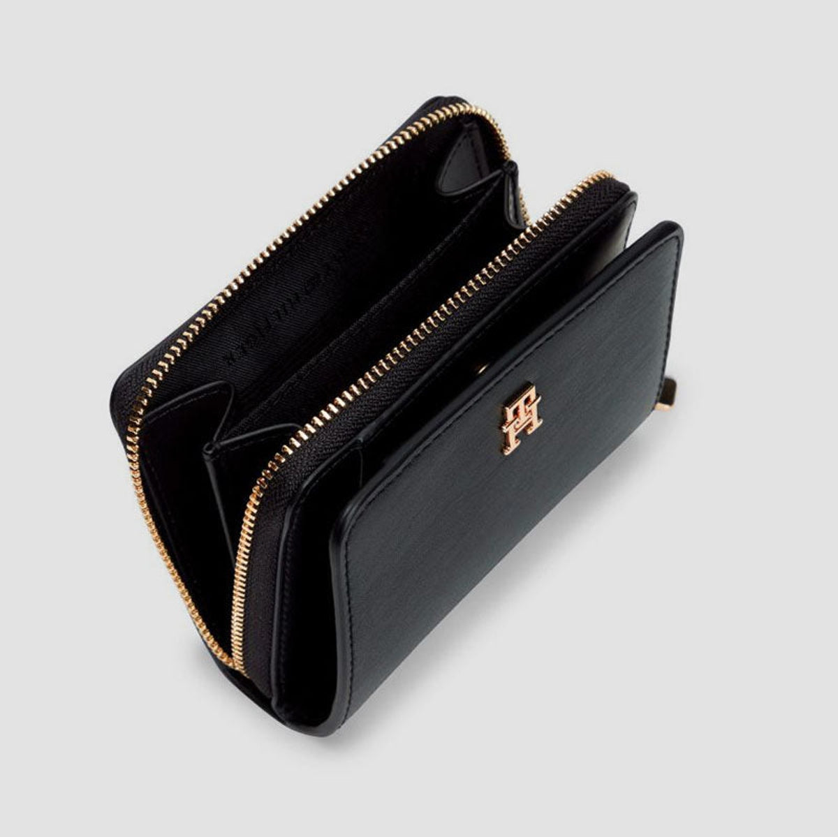 TOM AW0AW17742BDS BS BLACK-2