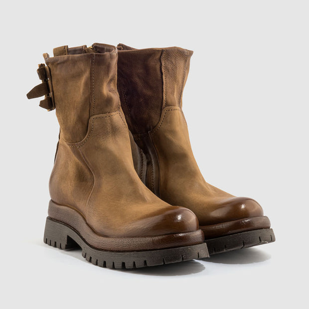 BOTIN PIEL CAMEL