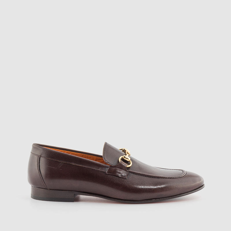 MOCASIN ESTRIBO PIEL MARRON
