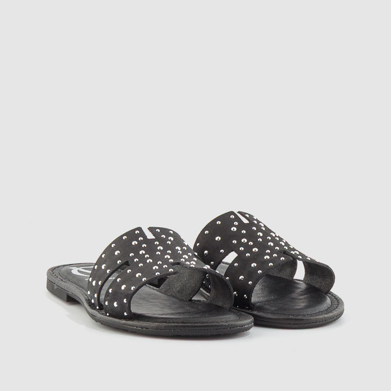 SANDALIA MICROTACHAS NOBUCK NEGRO