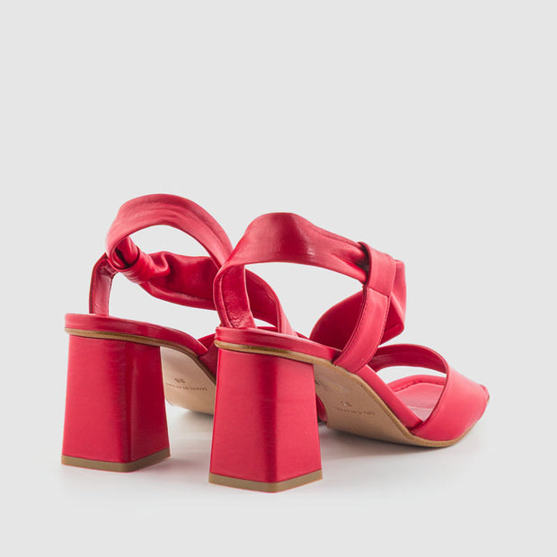 SANDALIA TACON PIEL ROJO