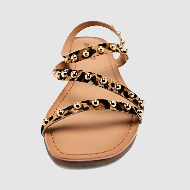 SANDALIA TACHAS PIEL LEOPARDO