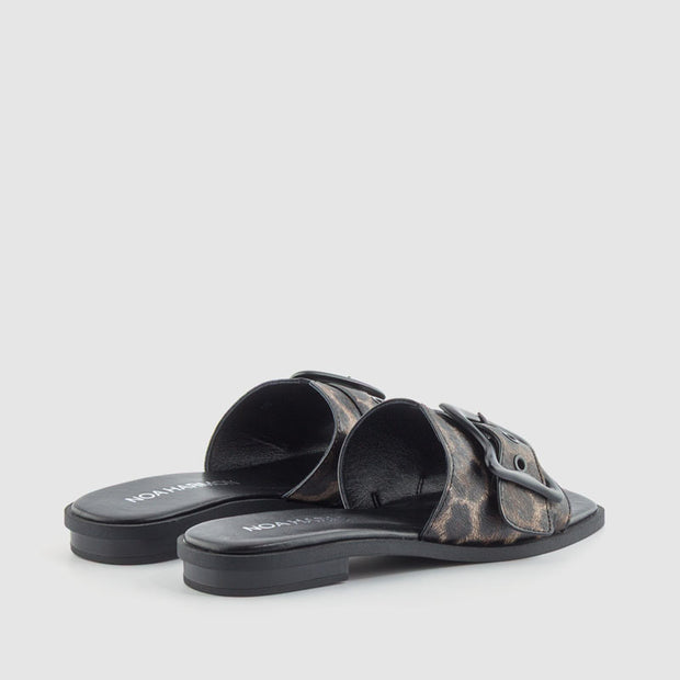SANDALIA PIEL LEOPARDO