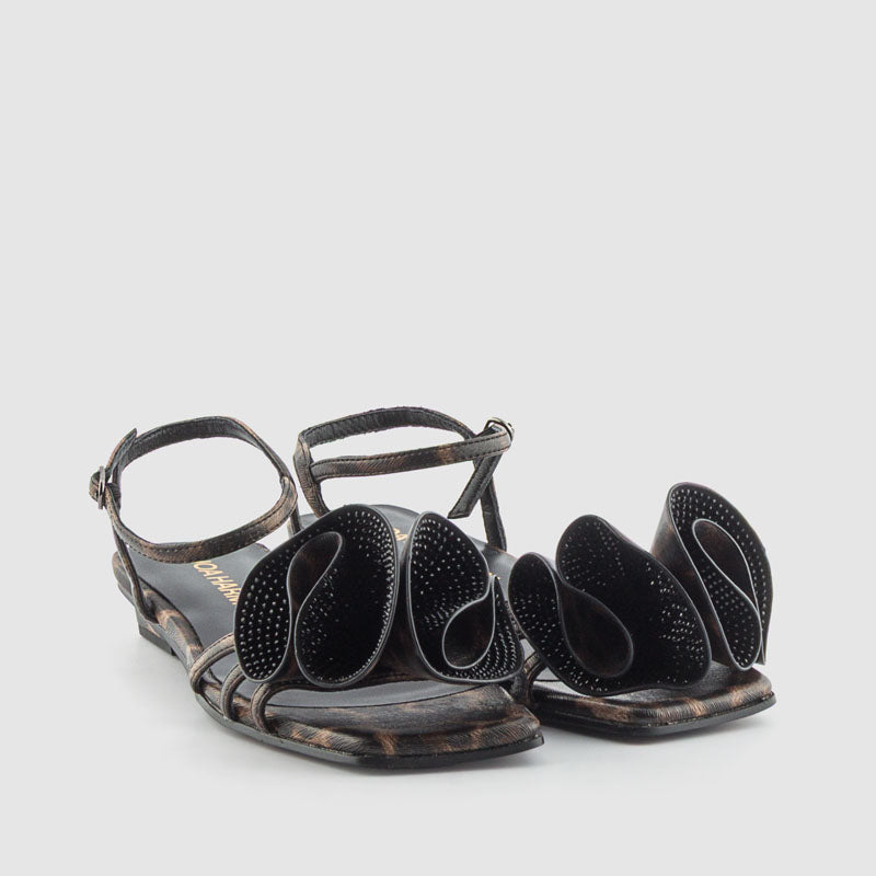 SANDALIA FLOR  PIEL LEOPARDO