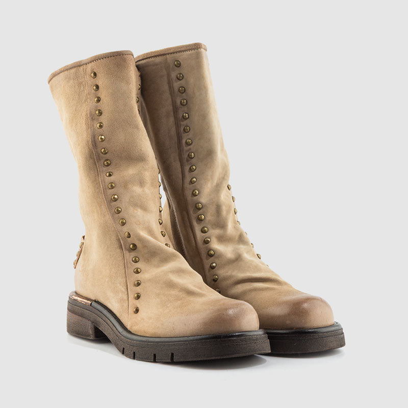 BOTIN TACHAS ANTE BEIG