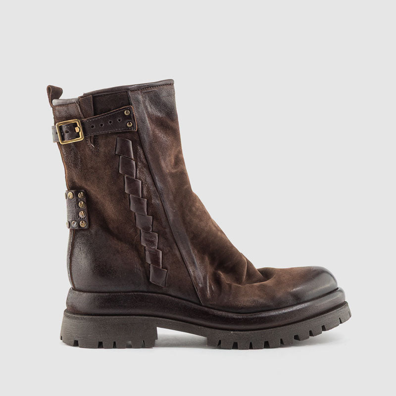 BOTIN PASADOS ANTE MARRON