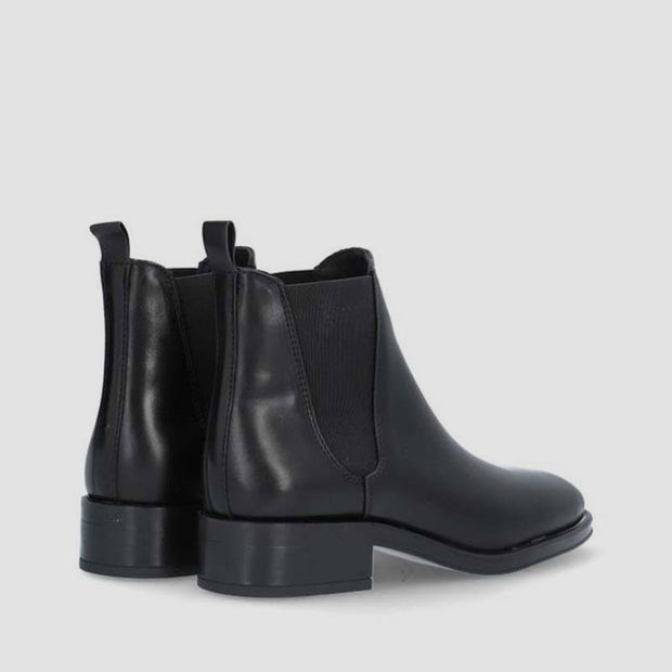 BOTIN CHEALSE PIEL NEGRO