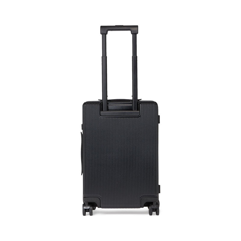 MALETA IKON HARD BLACK