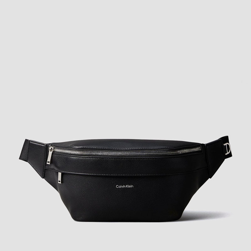 RIÑONERA RAISED BLACK