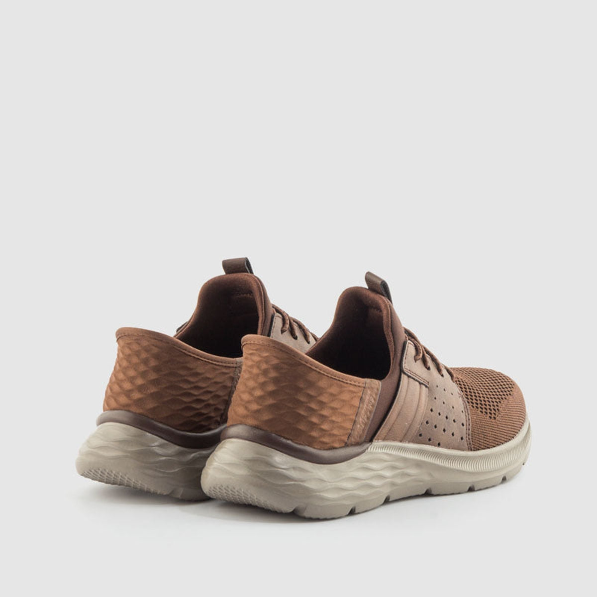 SKECH 210803 MARRON ACDB-2