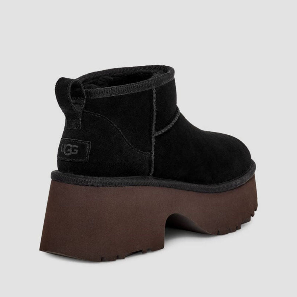 UGG1158311 NEGRO-2