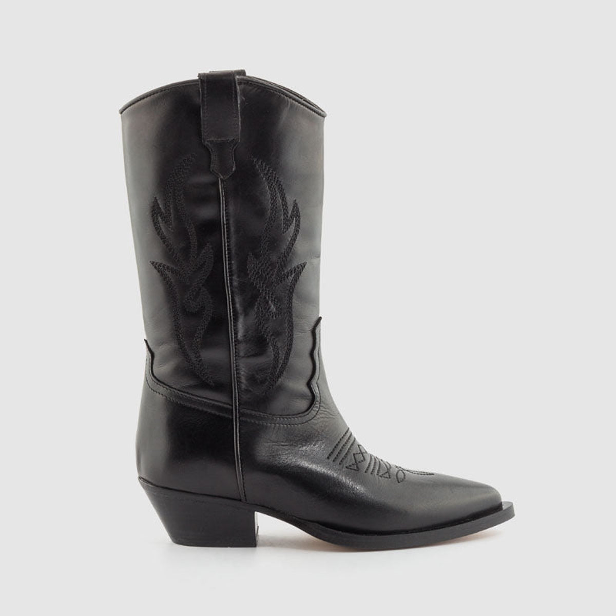 ALPE 2084 17 05 NEGRO-0