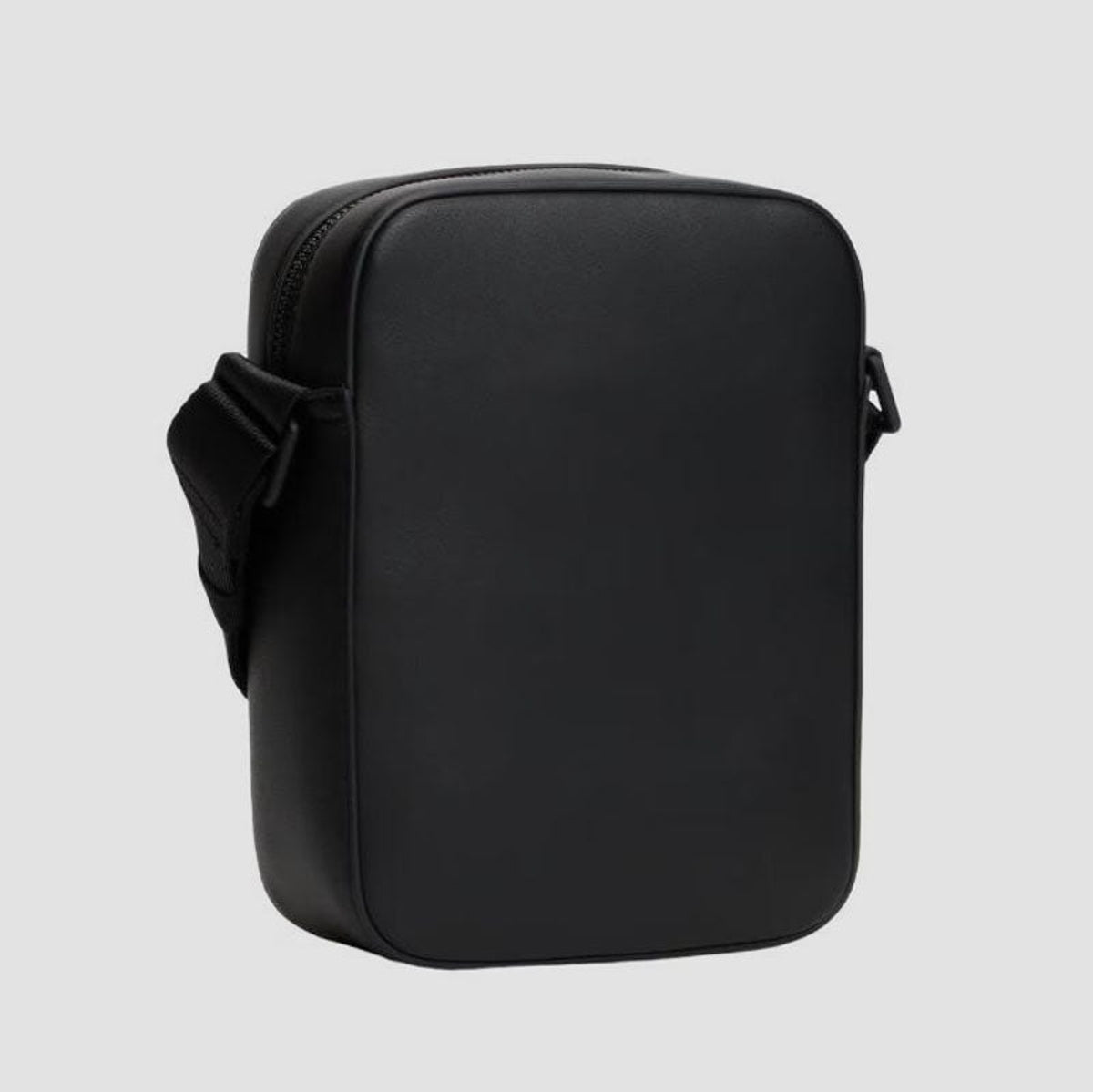 TOM   AM0AM14020BDS BDS BLACK-1