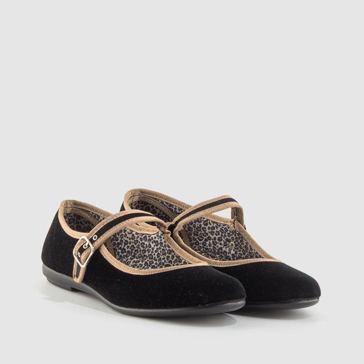 VULL 7402-032 NEGRO-1